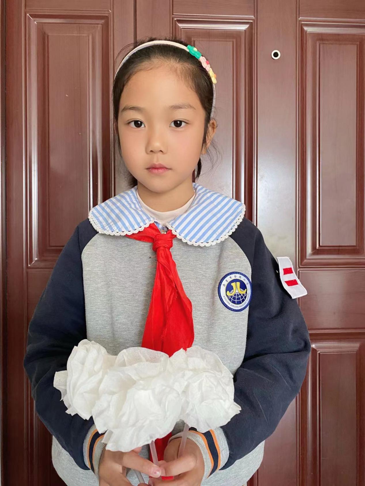 【博学广志】清明云祭扫 丰碑励童心——金陵小学广志路校区清明节云端祭扫活动(1)_html_6ccbe444.jpg