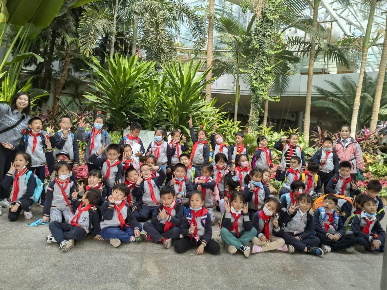 【广志先进班集体】齐欢乐 勤求知 采硕果——金陵小学广志路校区2020级7班_html_m265a2bf6.jpg