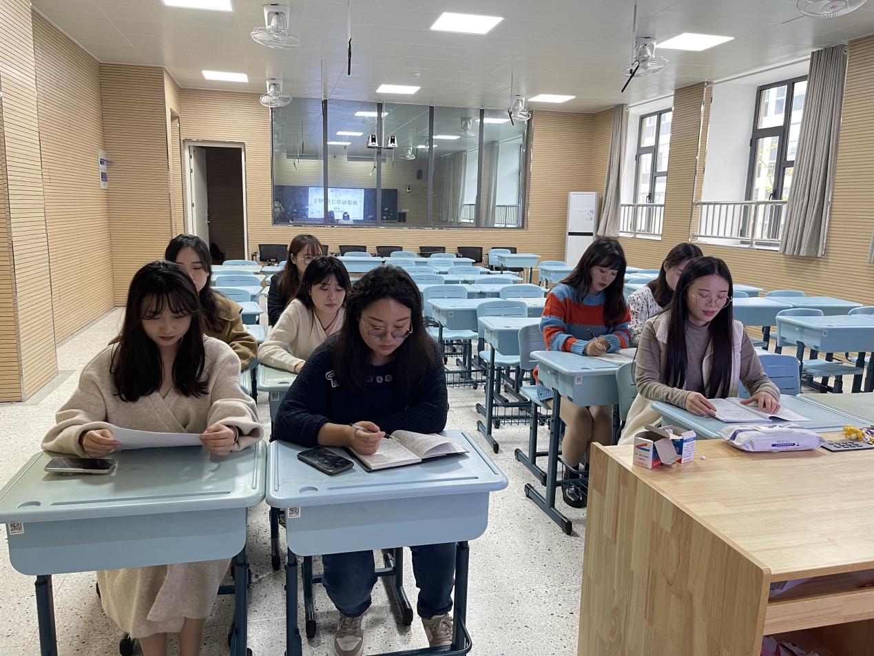 【博学广志】共读 共享 共成长——金小广志美术组校本主题研训活动（一）_html_3047f06d.jpg