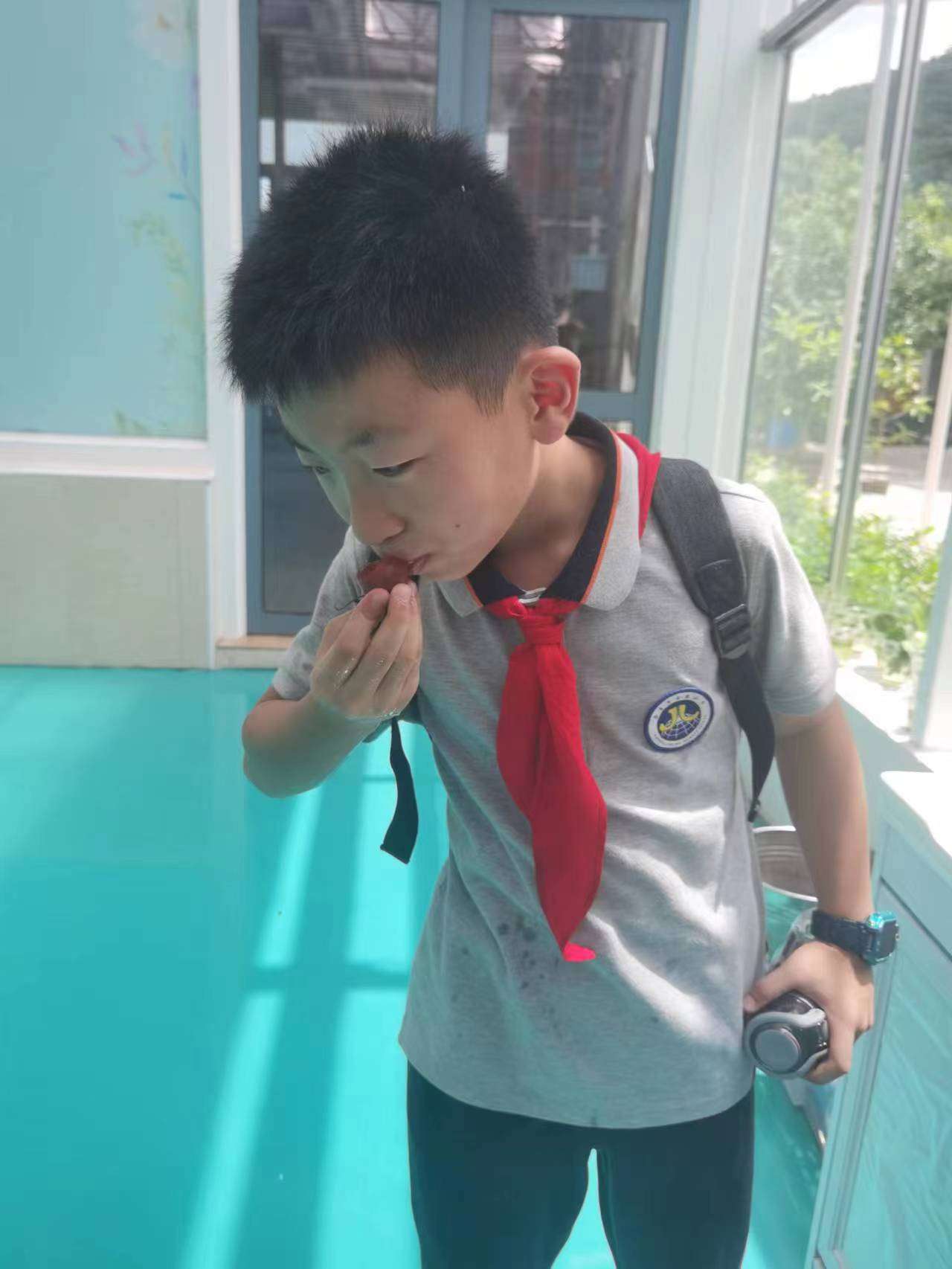 【博学广志】夏日劳作晓农事 科技研学促成长——记金陵小学（广志路校区）7.27日劳动研学活动_html_152ce154.jpg