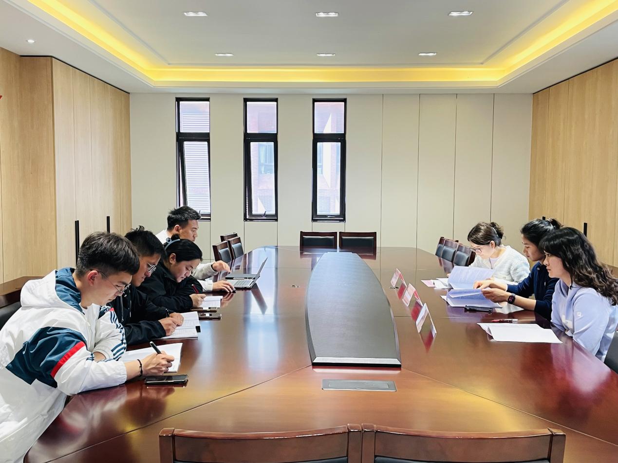 【湖畔·科研引领】开题凝智慧 研思行致远——栖霞区教育科学“十四五”规划课题开题论证会_html_m64774d69.jpg