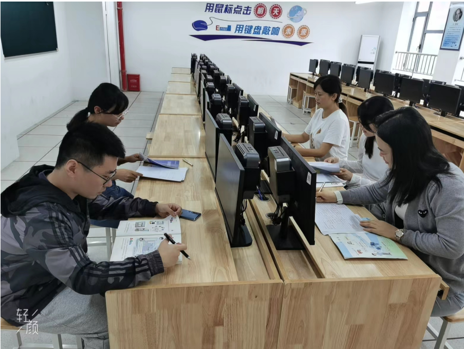【博学广志】聚力同行 研思共进 ---金陵小学广志路校区信息组集体备课活动_html_m438ec908.png