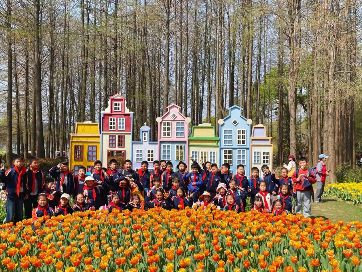 【湖畔·学生活动】童心探秘自然，共绘春日画卷——金陵小学（仙林湖校区）二年级春季综合实践活动_html_7acf6f83.jpg
