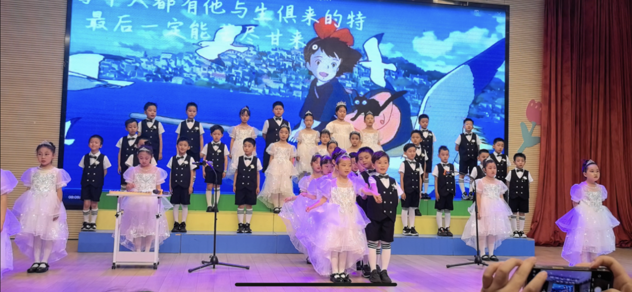 【湖畔·学生活动】“红领巾爱祖国●闪闪发光的你”——合唱比赛一年级专场_html_m68014253.png