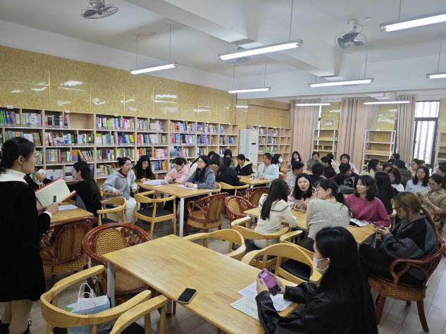 【湖畔·青春力量】铸魂强师，催人奋进——南京市金陵小学（仙林湖校区）10月主题团日活动_html_m4ee39a94.jpg