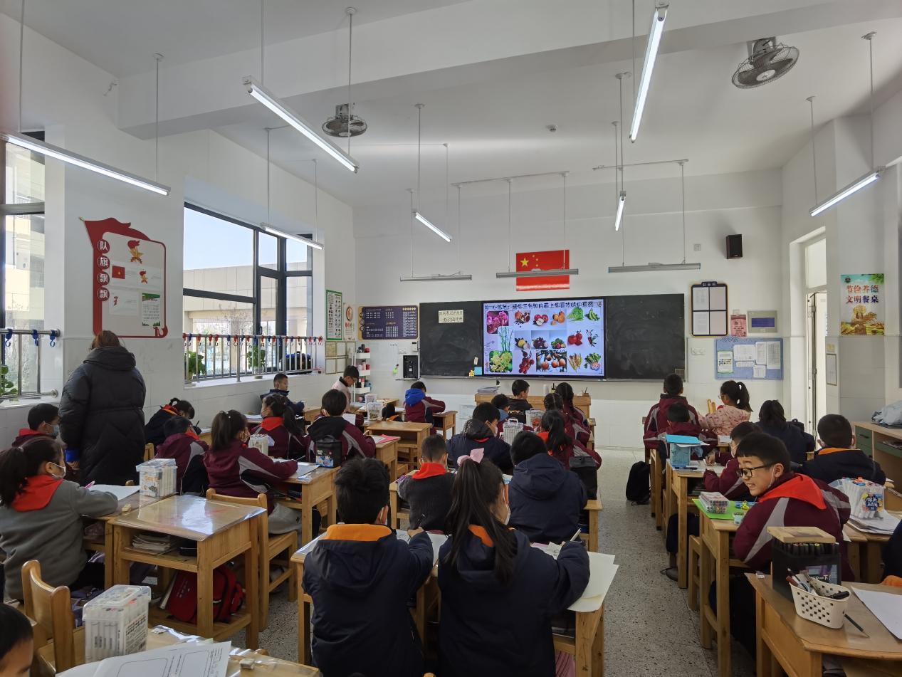 【博学广志】初心如梦，教育暖冬----金小广志美术组校本主题研训活动（七）_html_108bc39d.jpg