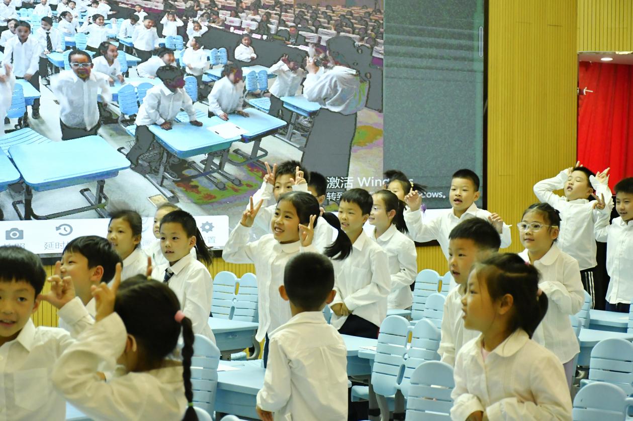 【博学广志】深耕观察描述 共研思维发展——记南京市栖霞、玄武、鼓楼小学科学三区联片教研教研活动_html_3ae90a27.jpg