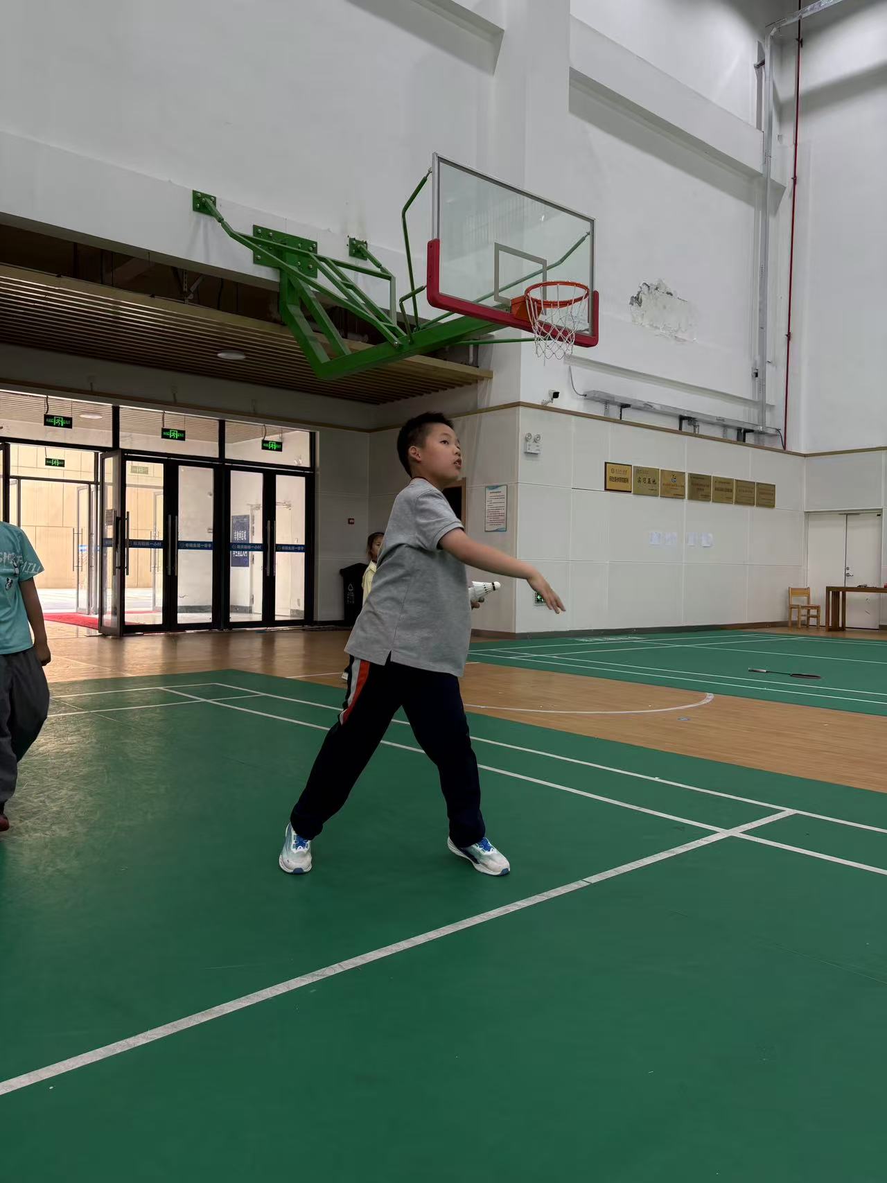 【博学广志】活力跃动，羽梦飞扬——第五届羽毛球班级联赛一年级组圆满收官_html_5a8411b2.jpg