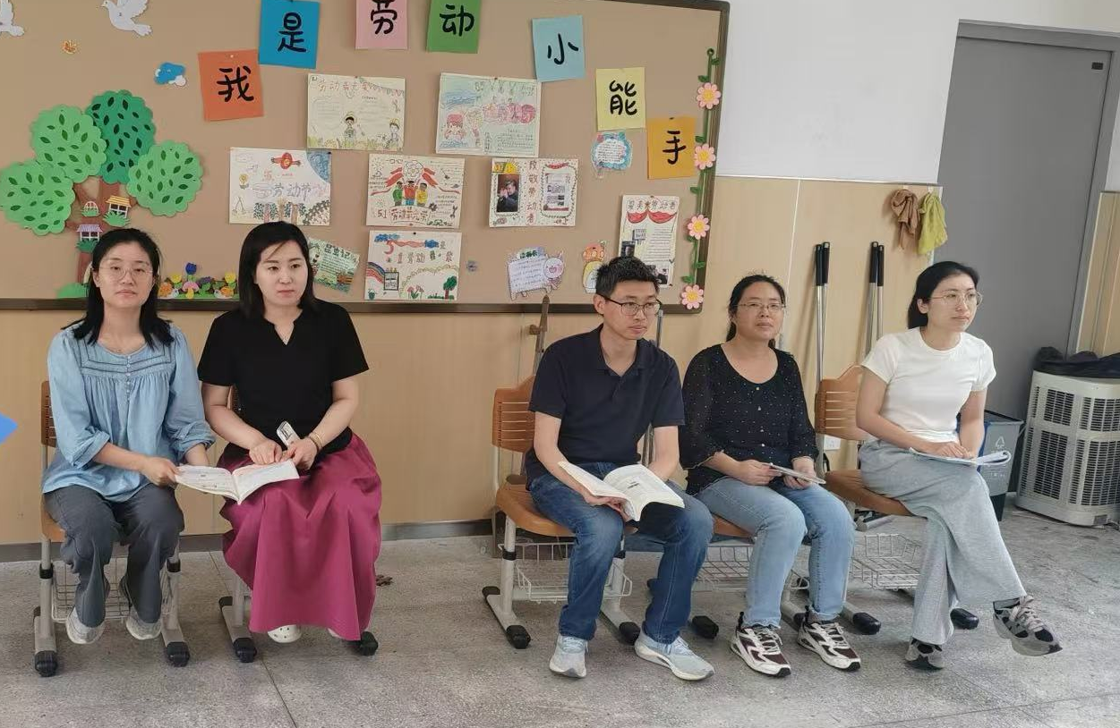 【湖畔·童化课堂】深耕教材例题，打通小数计算——数学校本研修之课例研讨（266）_html_mc1c6743.png