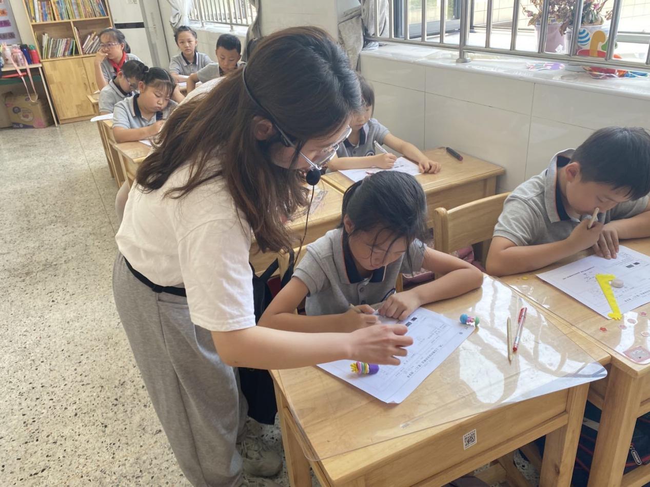 【博学广志】行思致远  笃行不怠——金陵小学（广志路校区）数学组基于儿童立场的理学单教学实践（二十一）_html_m29145f54.jpg