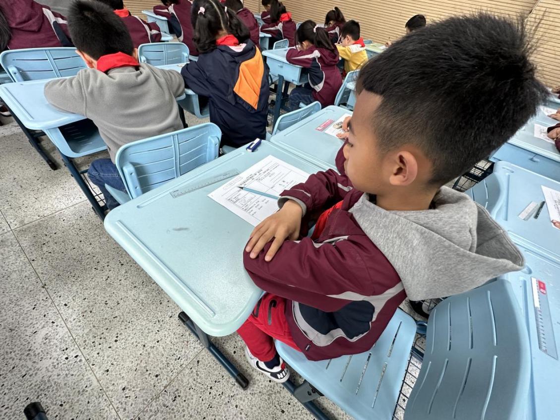 【博学广志】聚焦课堂，不断提升——金陵小学广志路校区数学组基于儿童立场的理学单教学实践研究（二十）_html_m2eb284b6.jpg