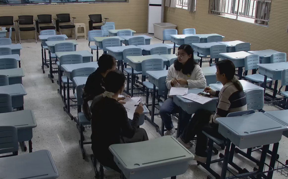 携手共进，智启未来——记信息组校本主题沙龙活动(1)_html_4bcfca83.png