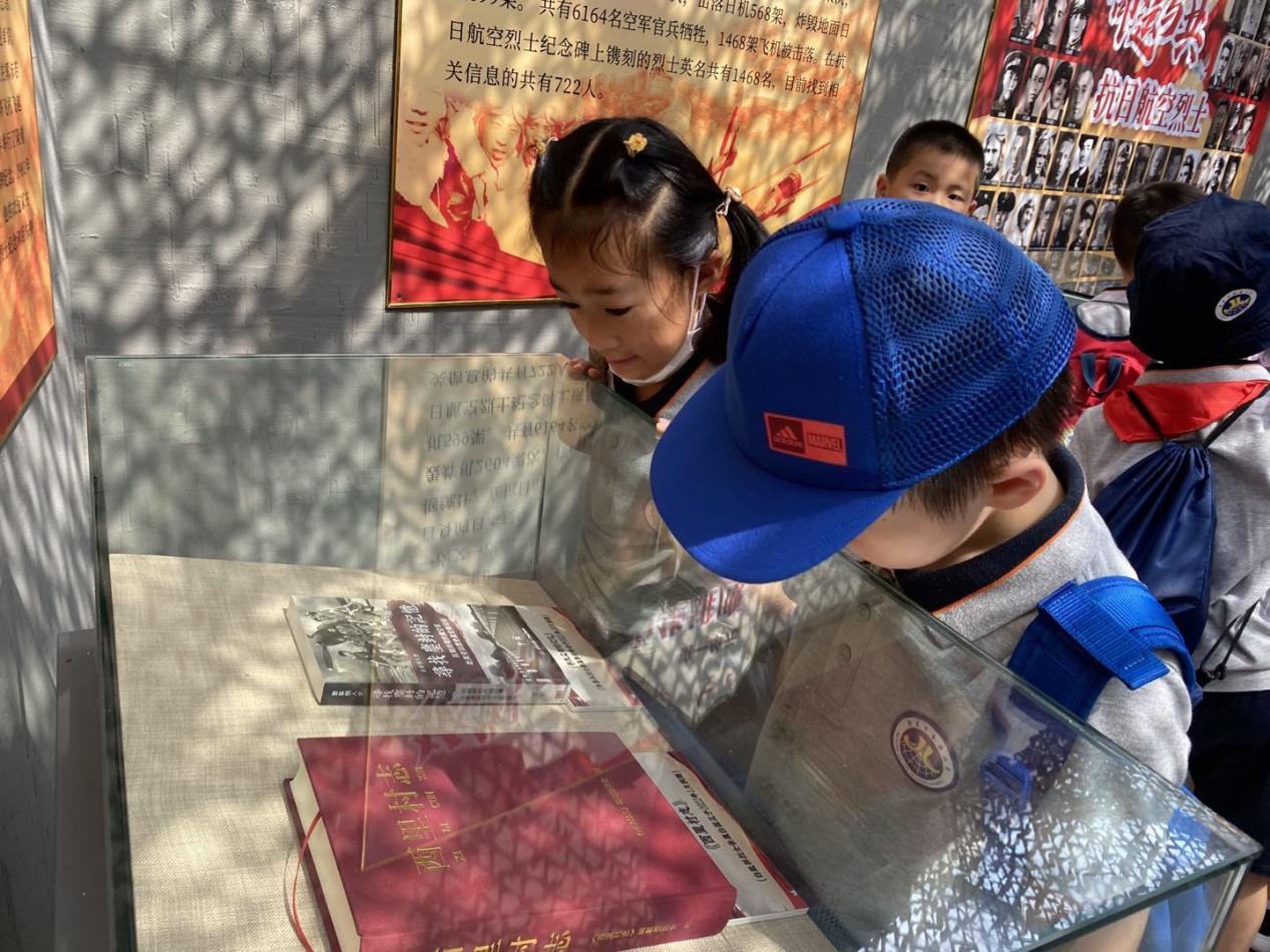 【博学广志】“传承红色基因 牢记时代使命”——记南京市金陵小学（广志路校区）一年级红色教育研学活动_html_m6907efd1.jpg