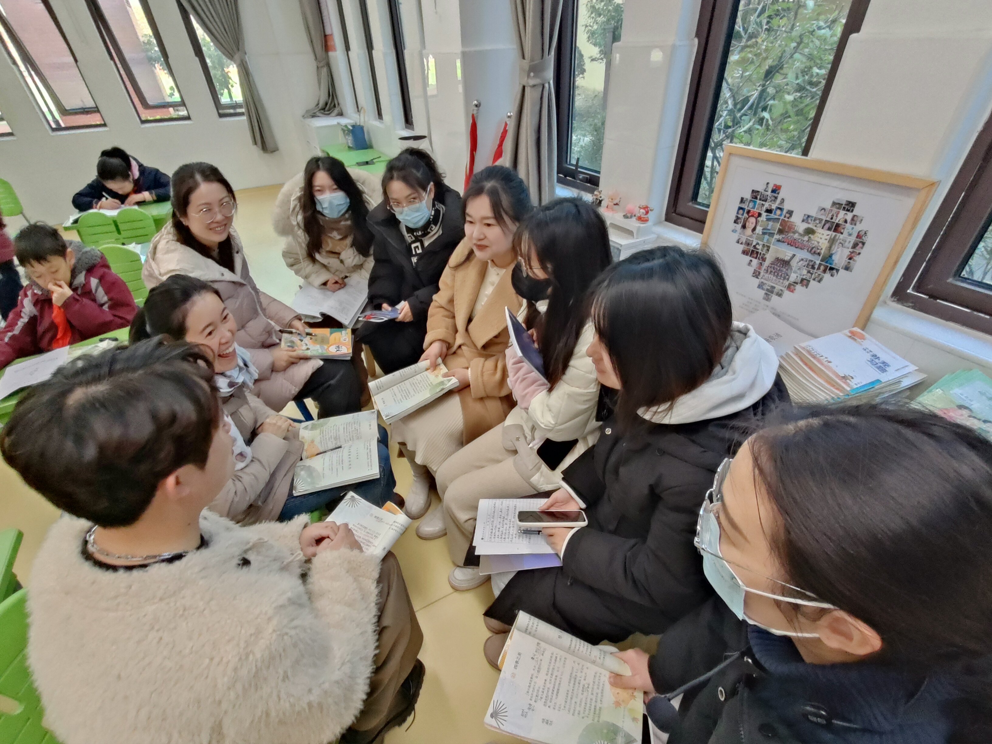 【湖畔·童化课堂】以研促教 赋能课堂——五年级语文组校本研修_html_4439e73f.jpg