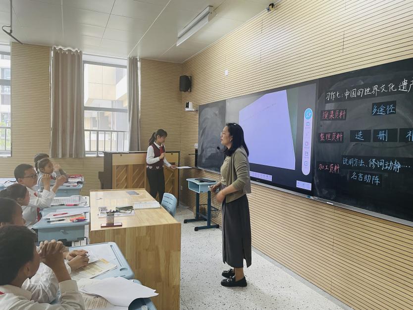 【博学广志】撷情境之花，成写作之美——金陵小学广志路校区语文组校本教研活动_html_m332d15bf.jpg