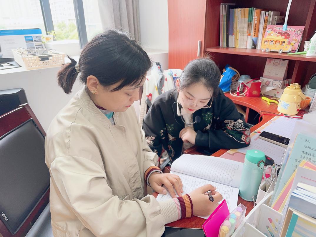 【博学广志】立足素养，以乐育人——记音乐组新教师课堂展示课_html_m6e9cf946.jpg