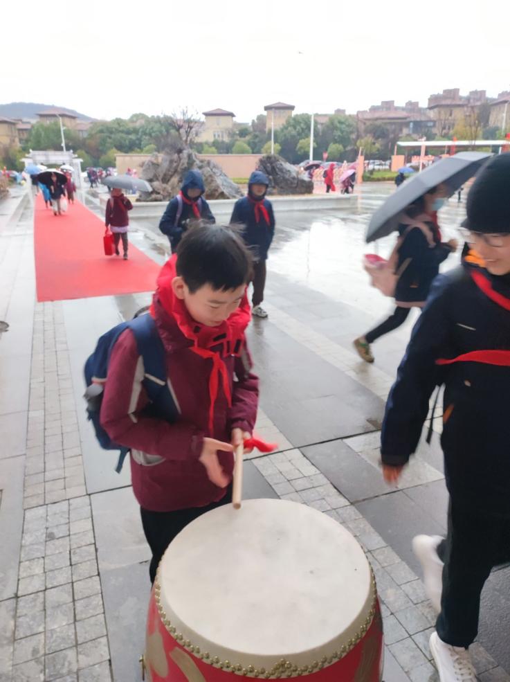 【博学广志】前程朤朤今胜昔 龙行龘龘新学期——记金陵小学广志路校区2023-2024学年第二学期开学典礼_html_m2836a228.jpg