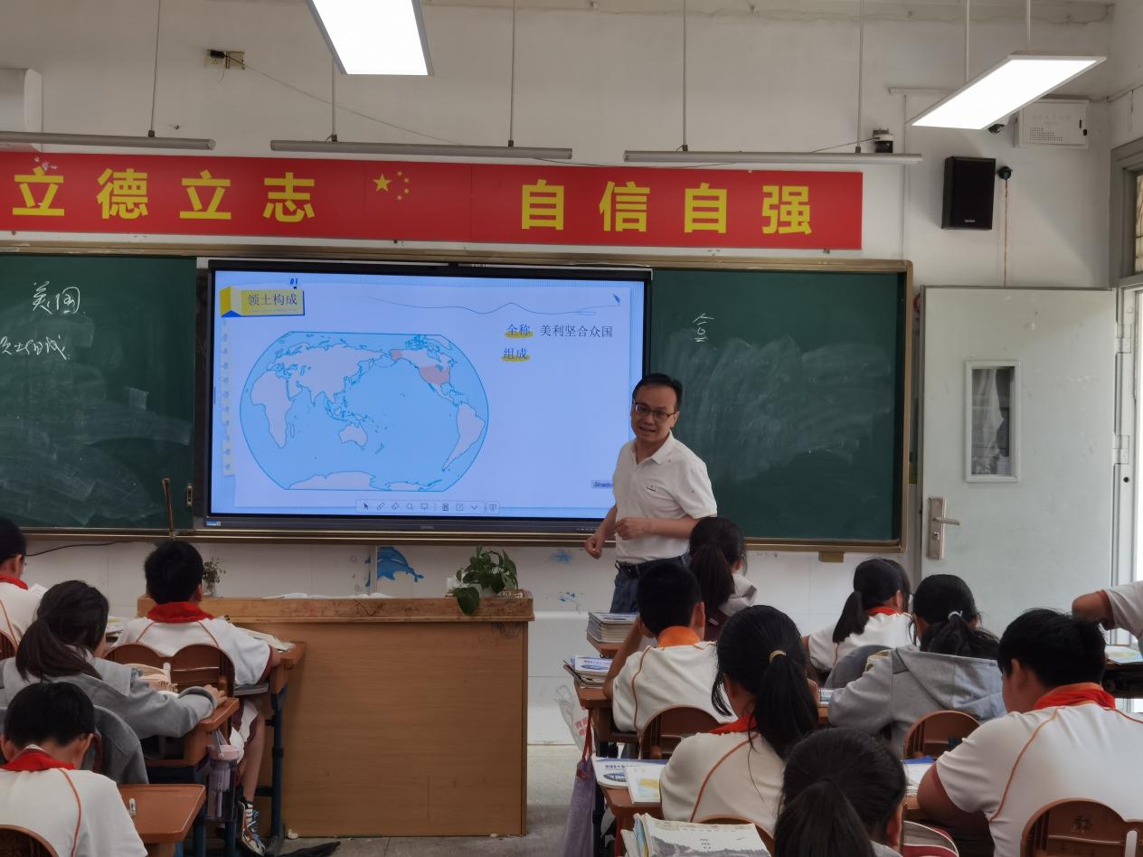 12—16周开课新闻_html_m6de442b1.jpg