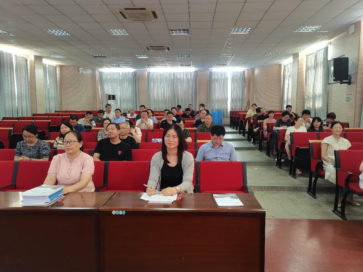 凝心聚力 共启新程————2024-2025学年第一学期开学工作会议_html_m5cad6ed4.jpg