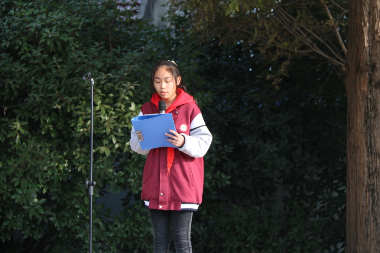 新建 Microsoft Word 文档 (2)_html_524d9f18.jpg
