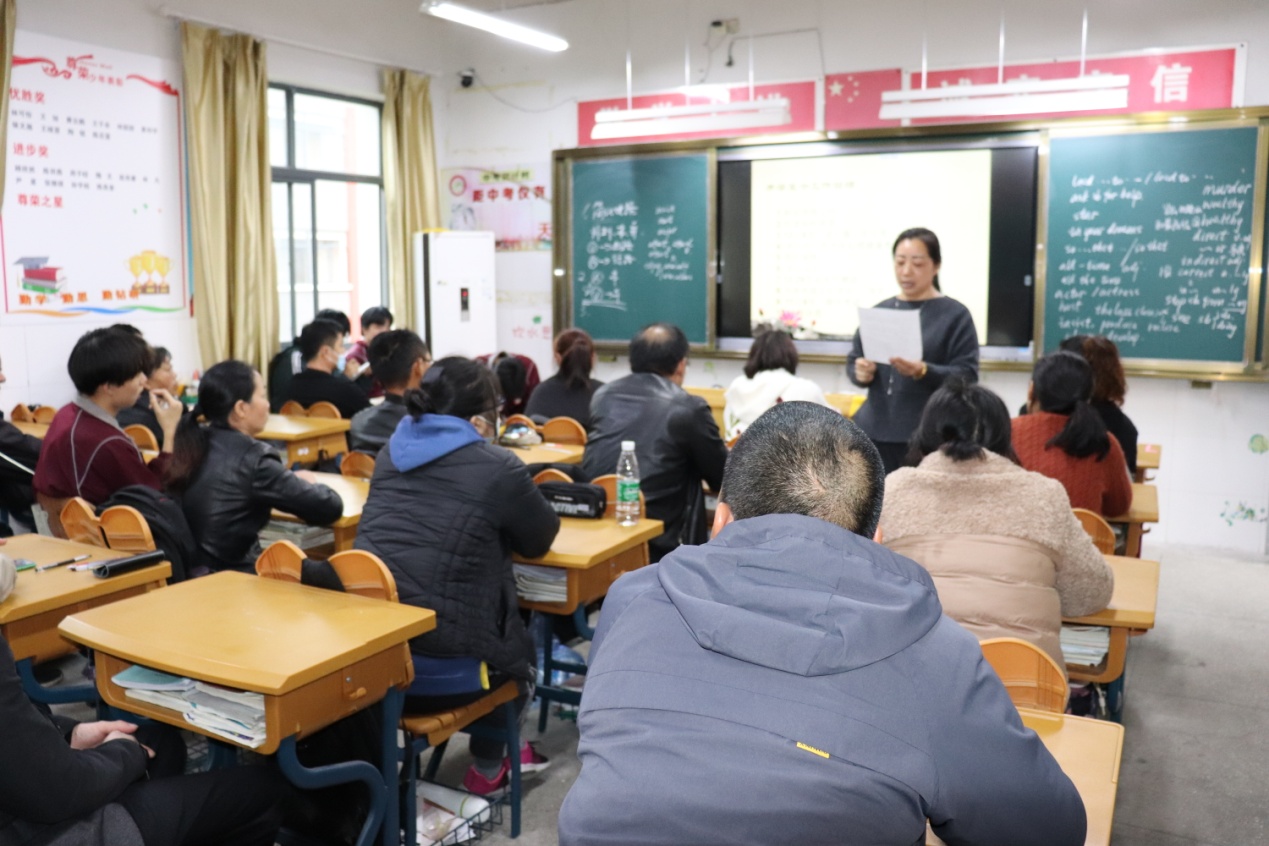 新建 Microsoft Word 文档 (2)_html_269d4d55.jpg