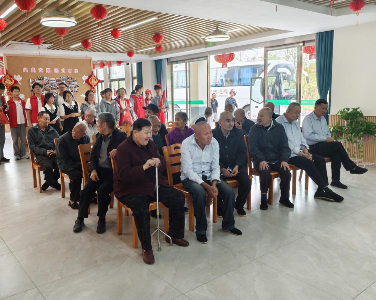 新闻稿_html_m5223ce2c.jpg
