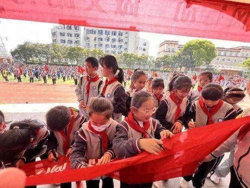 新闻稿(3)_html_62cf13d6.jpg