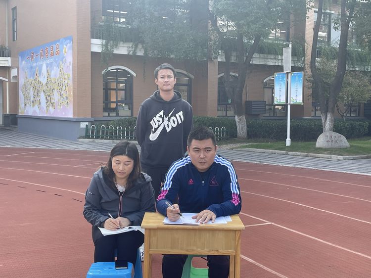 新闻稿_html_m17c33f7.jpg