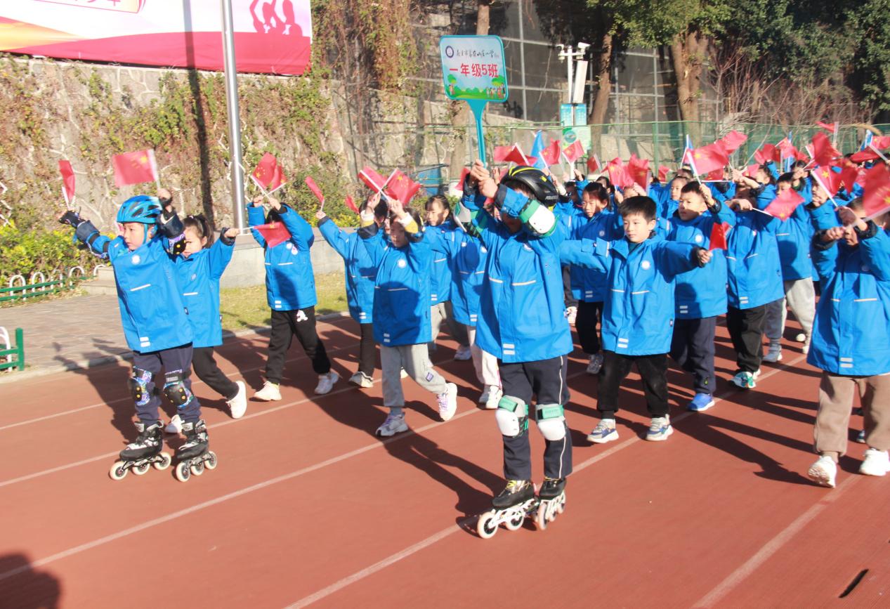 幕府山庄小学第六届冬季运动会(1)_html_m12590b27.jpg
