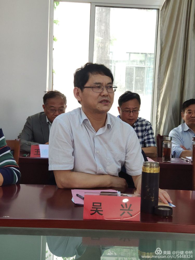 南京市八卦洲中桥中学素质教育综合督导回访2020.5.15_html_m3d5cb2a4.jpg