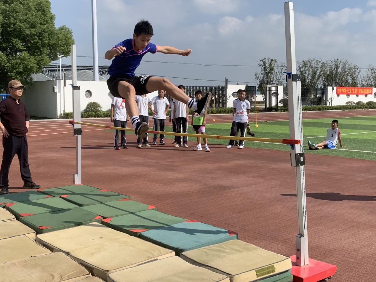 强体魄，展风采，喜迎二十大_html_6886c5b2.jpg