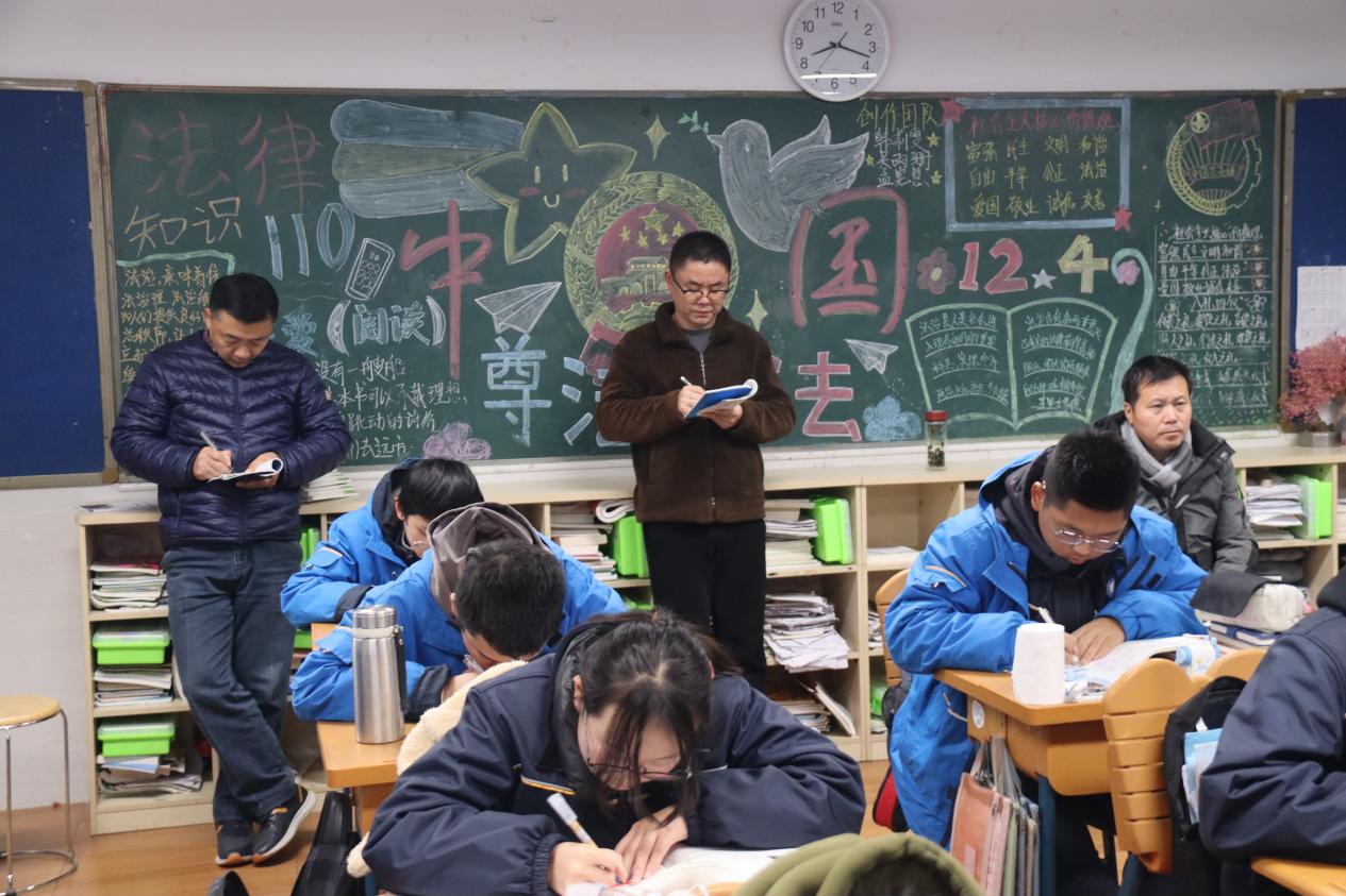 以赛促教助成长 砥砺青春绽芳华_html_3a30354d.jpg