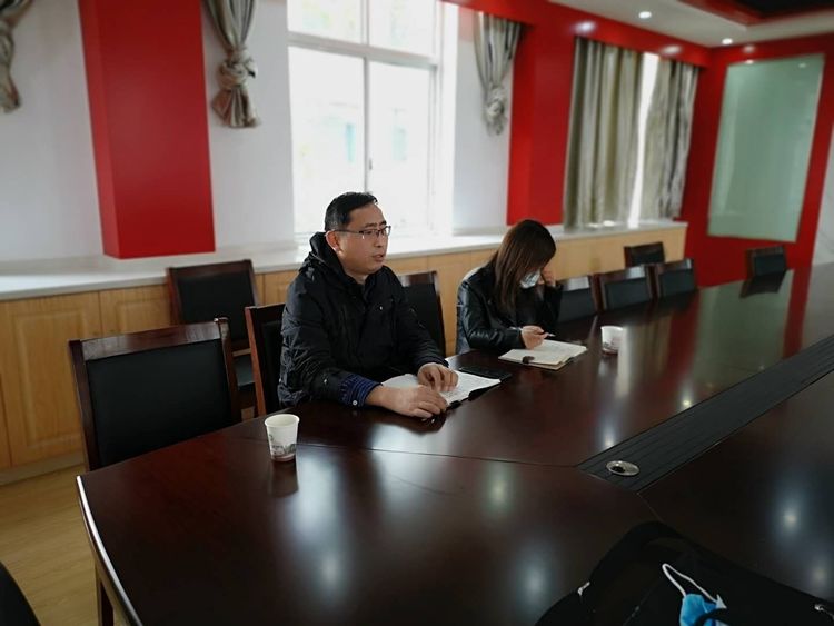 中桥中学与营防中学道德与法治学科校际交流活动2020.4.14_html_m557bbe7d.jpg