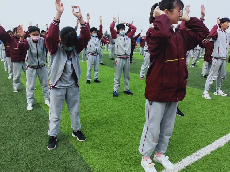 中桥中学九年级中考体育模拟测试专题篇2020.4.22_html_434336c1.jpg