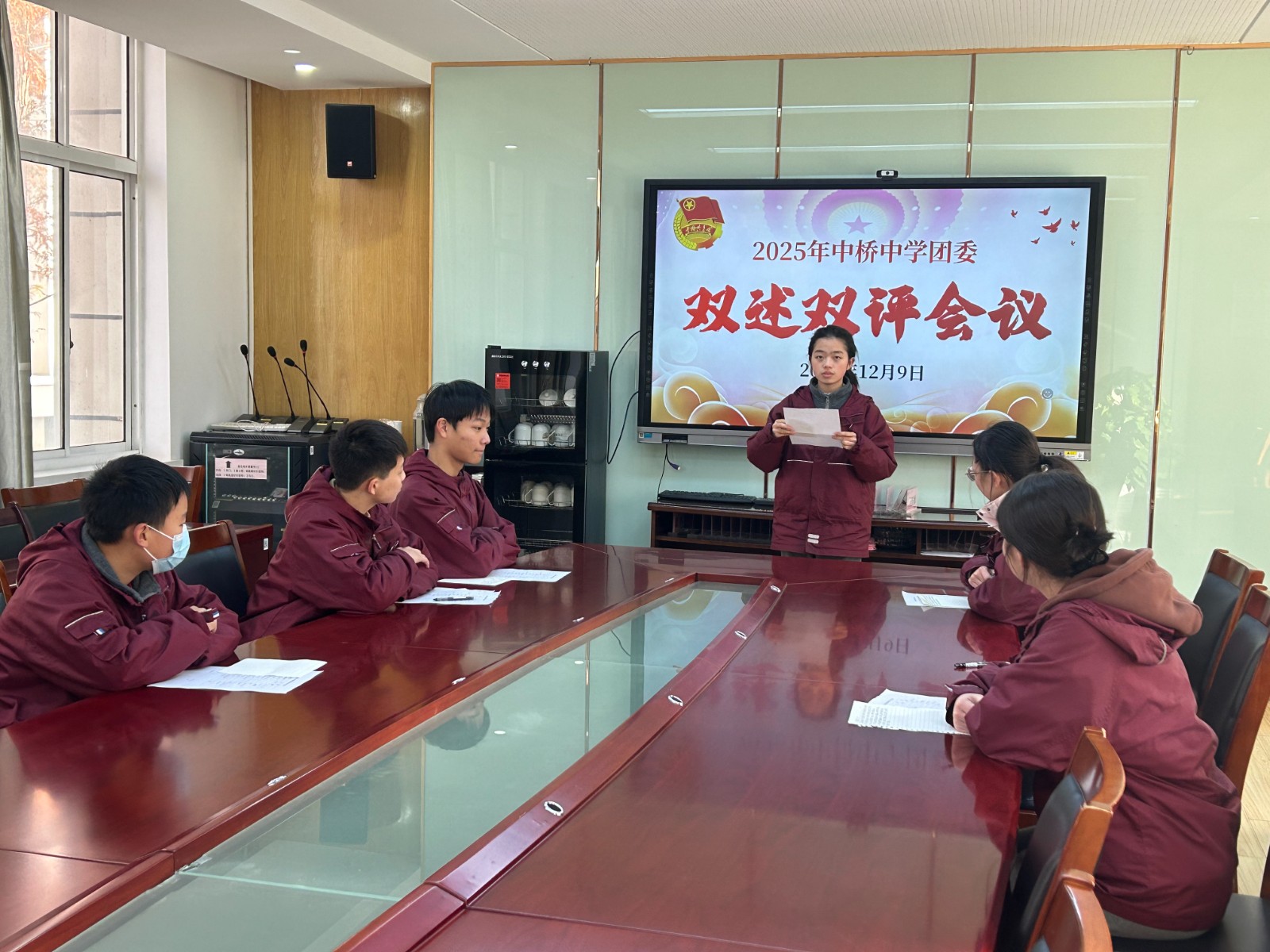 IMG_2002.JPG IMG_2002.JPG