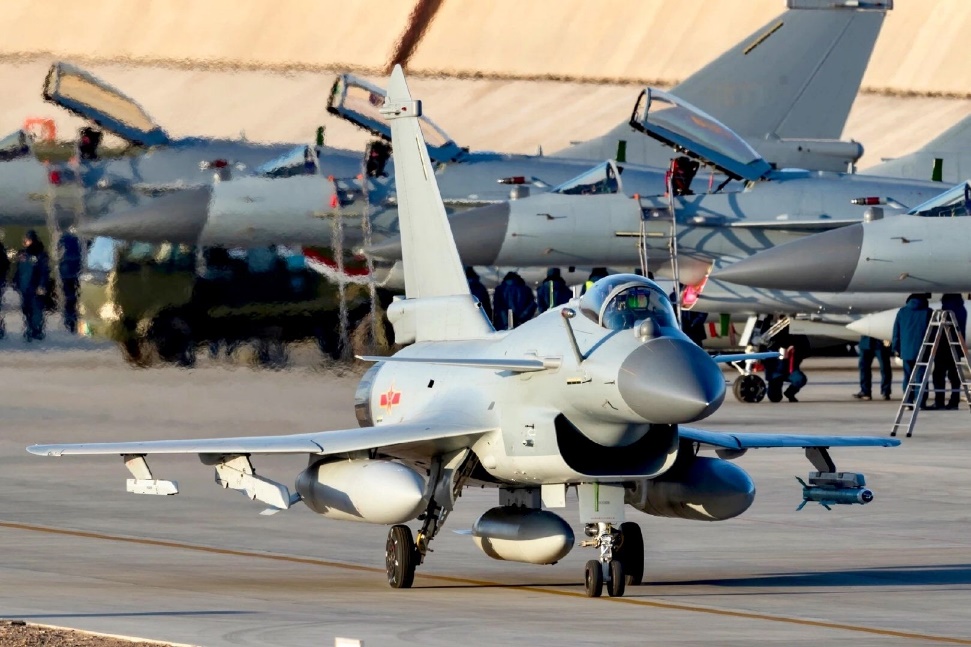 南京市金陵小学国防教育之兵种知识小百科_html_m6a46be49.jpg