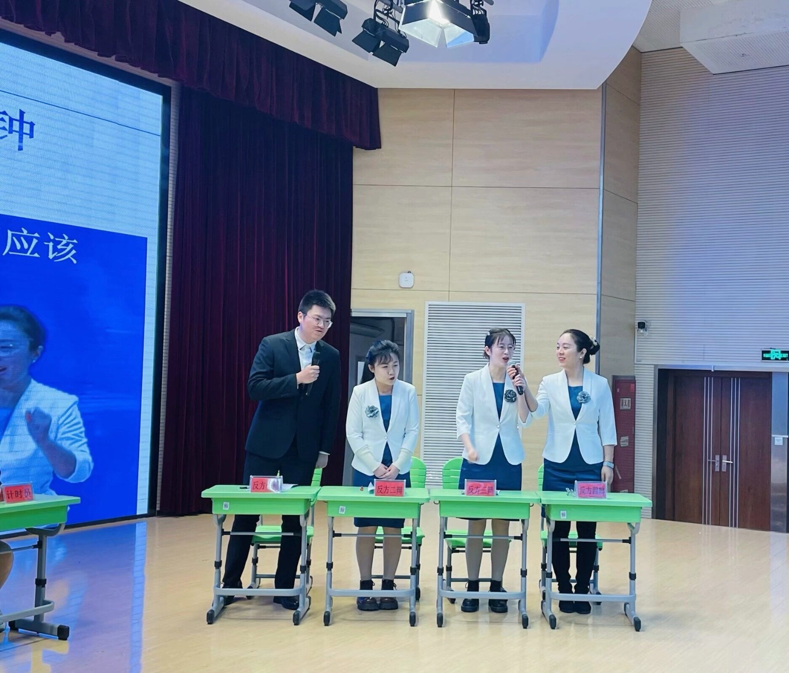 图片8.jpg 图片8.jpg