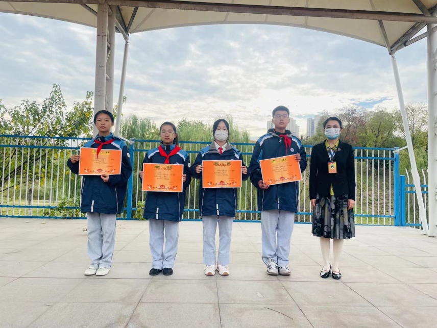 【尚真华电】南京市华电中学迎接教育教学“提质增效”专项督导检查_html_54337907.jpg