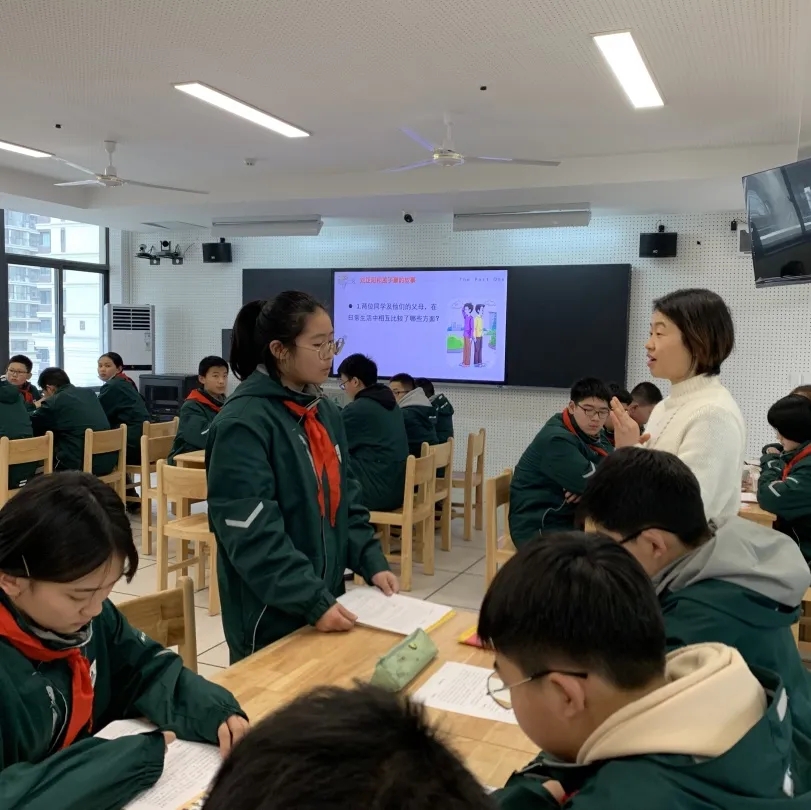 心理教研_html_324cd43c.jpg