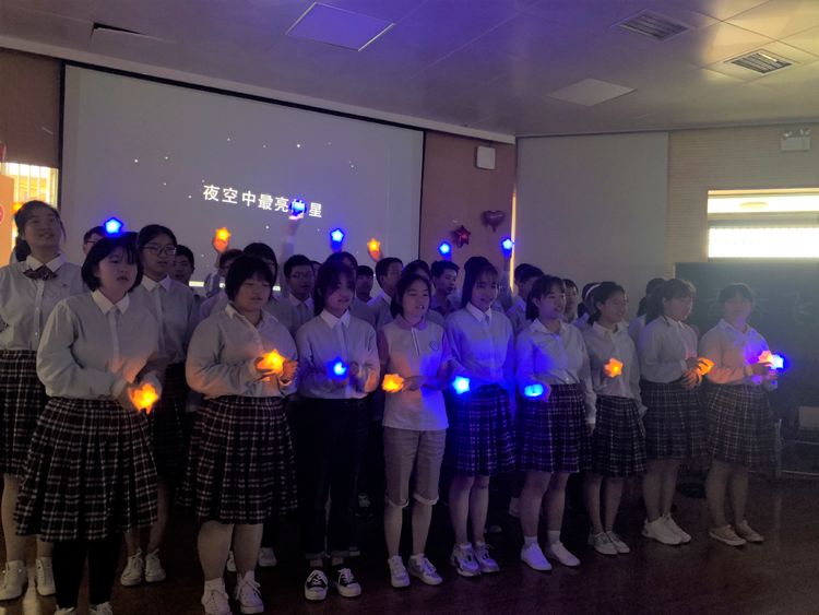 【海门南炼】流年笑掷 未来可期——实初南炼举行2020届初三毕业典礼