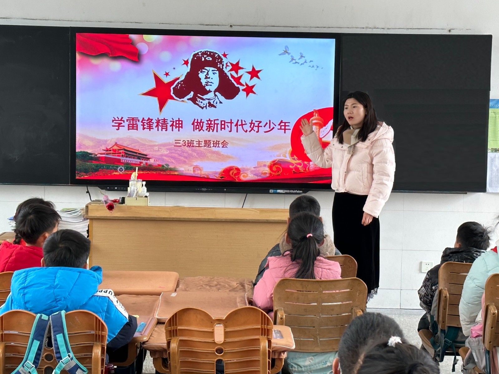 【花港一小】我们都是追“锋”人 ——花港一小2025年学雷锋周系列活动