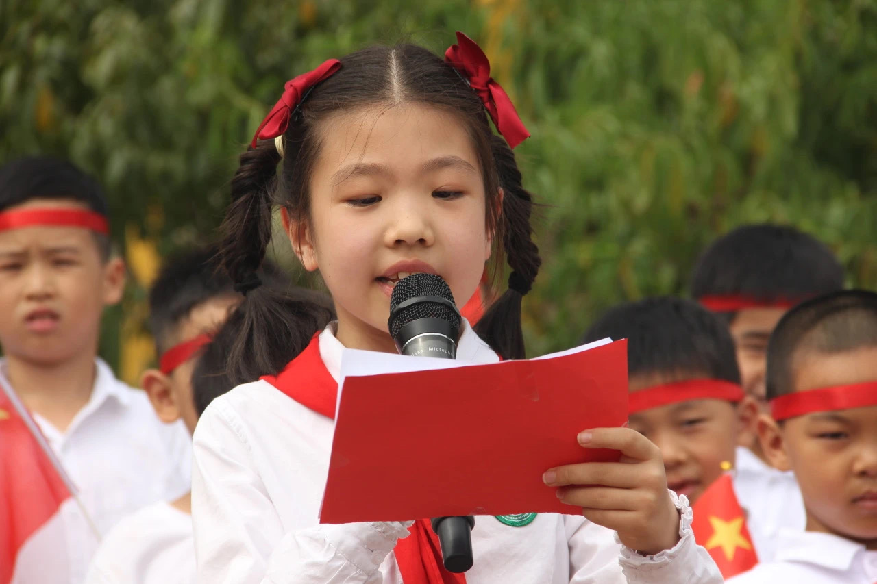 【花港一小】童声里的中国——唱国歌比赛  花港一小2023年“向国庆献礼”系列活动（一）
