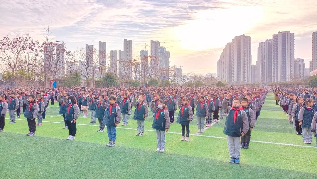 【花港一小】中国，一点都不能少——花港一小第十七周升旗仪式