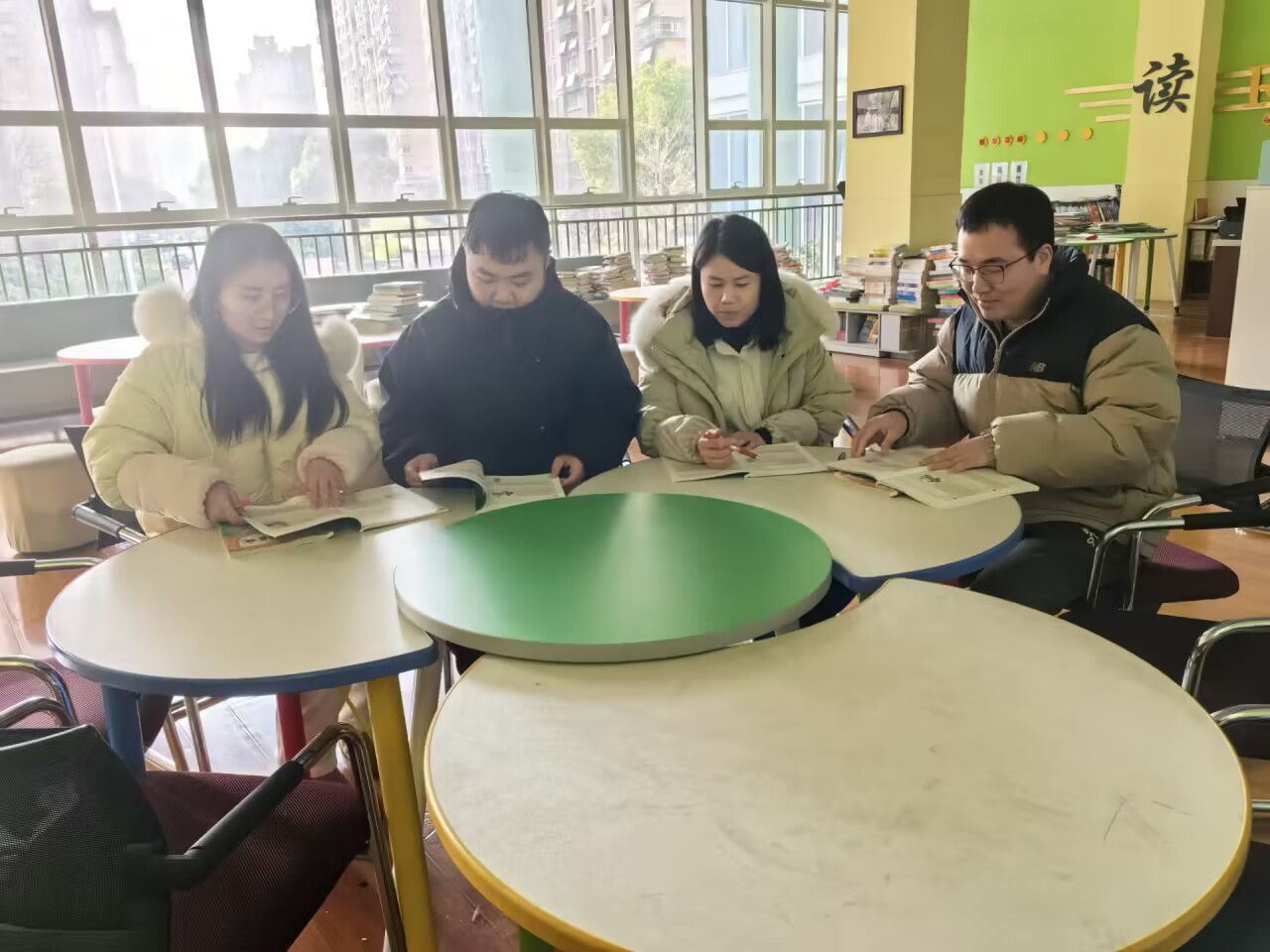 德法组五年级.jpg