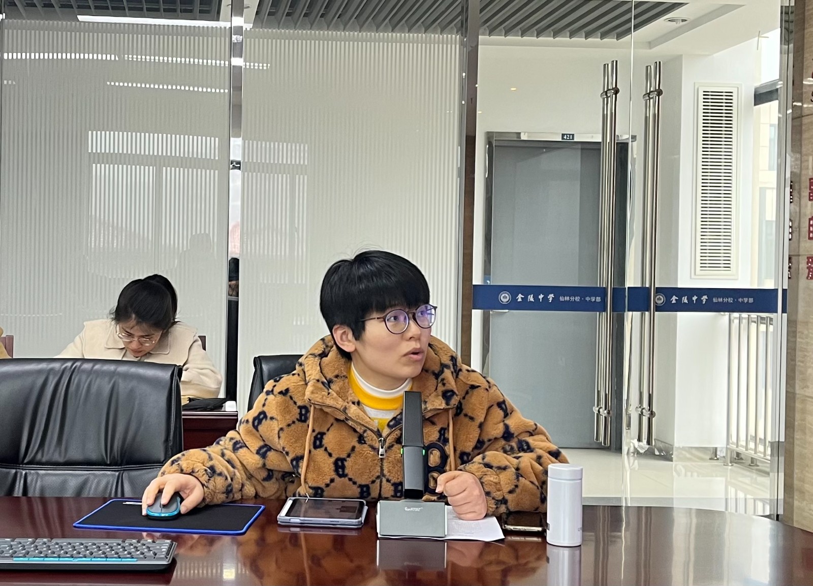 毛校长发言.JPG