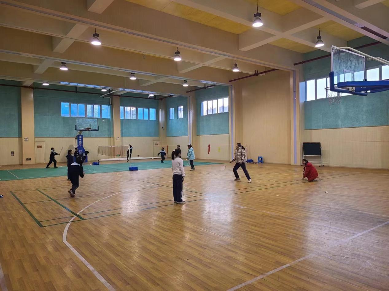 羽毛球训练2_html_5c96c0f5.jpg