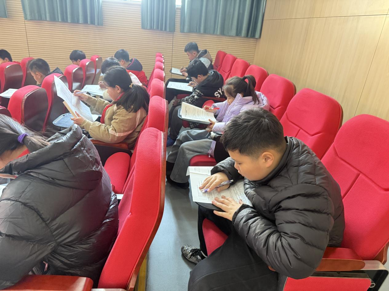 金钥匙新闻稿_html_6792caee.jpg