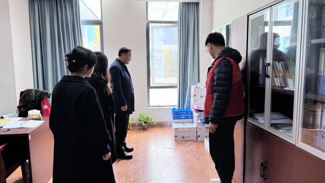 督学视导_html_75ce4d8c.jpg