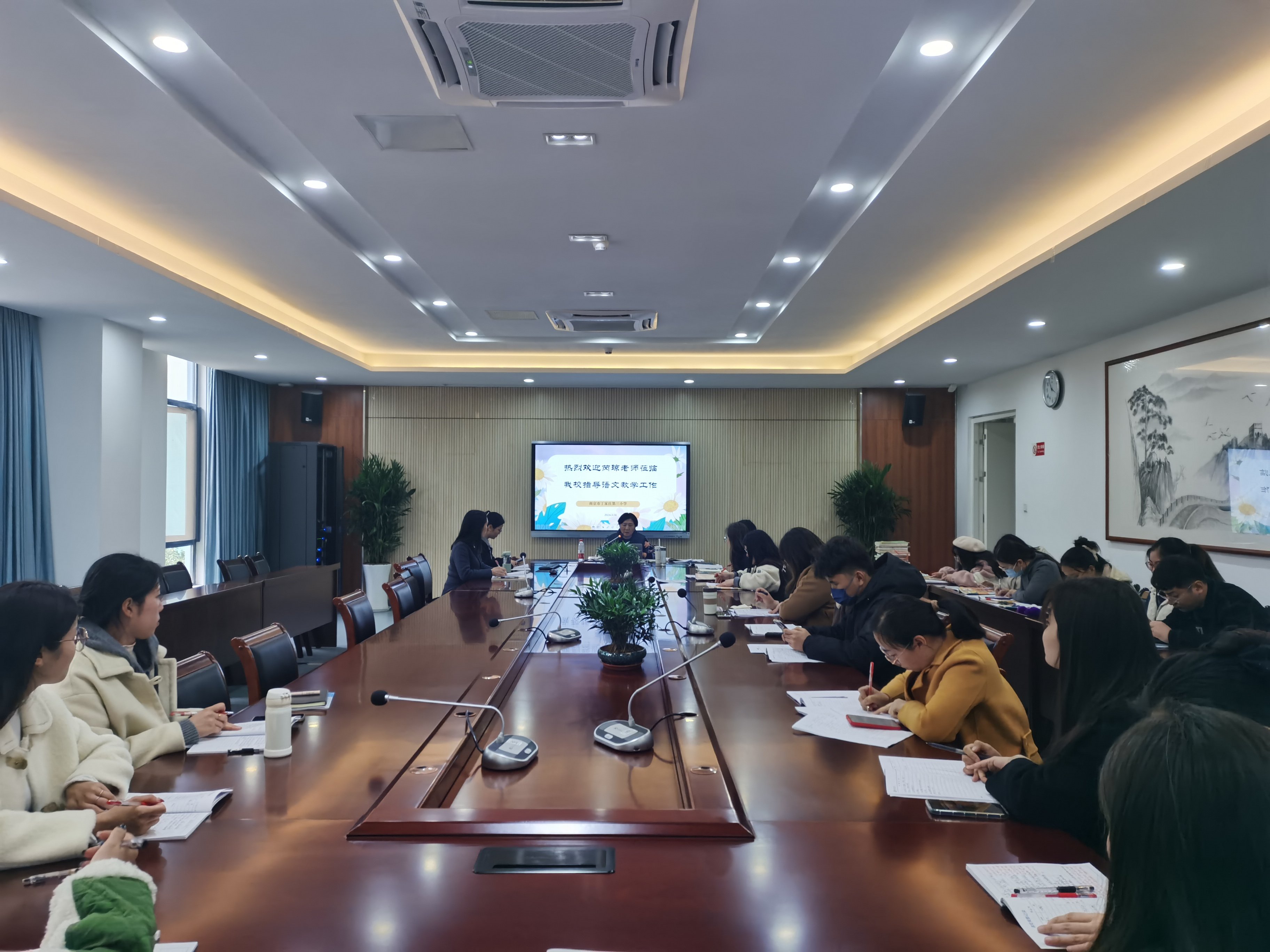 【正学丁三·教学】“齐研并进，潜心致远”南京市丁家庄第三小学语文教研活动侧记_html_7ce7ad8b.jpg