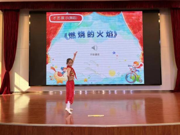 南京市丁家庄第三小学2022年秋学期大队委换届选拔活动_html_ma03cb2.jpg